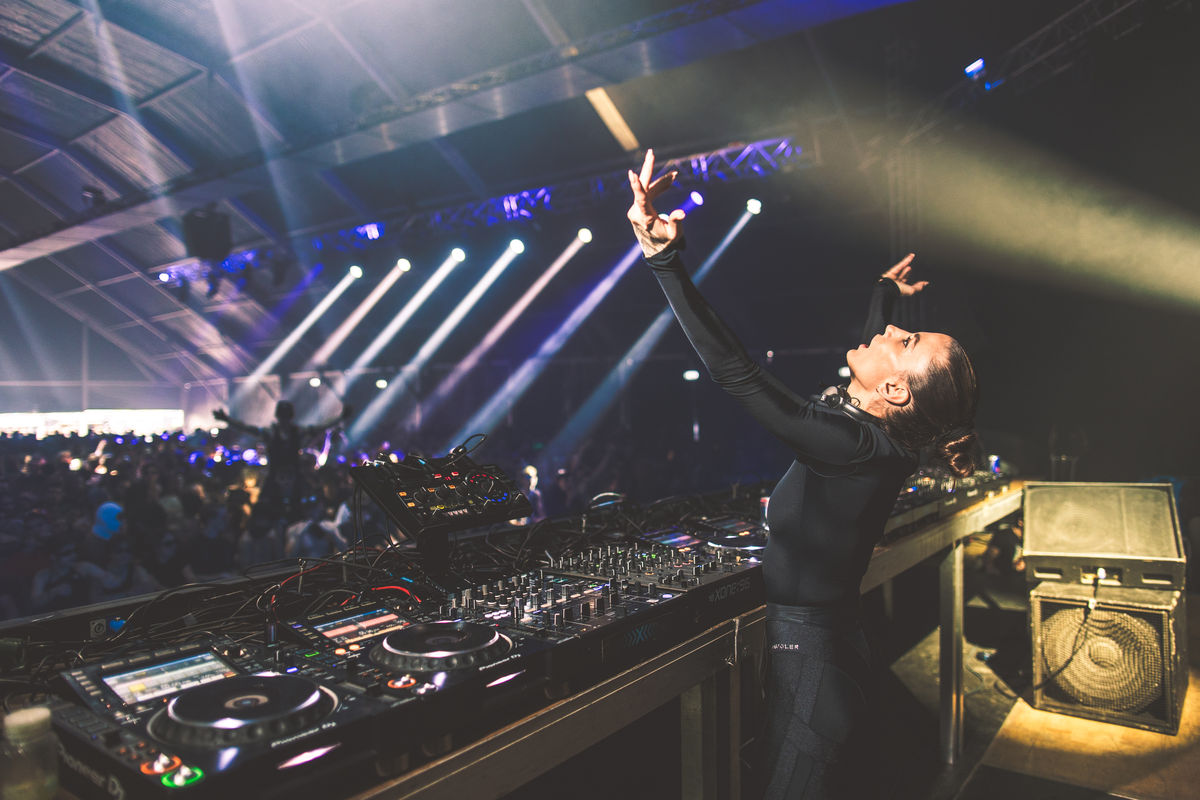 Loading... just a sec